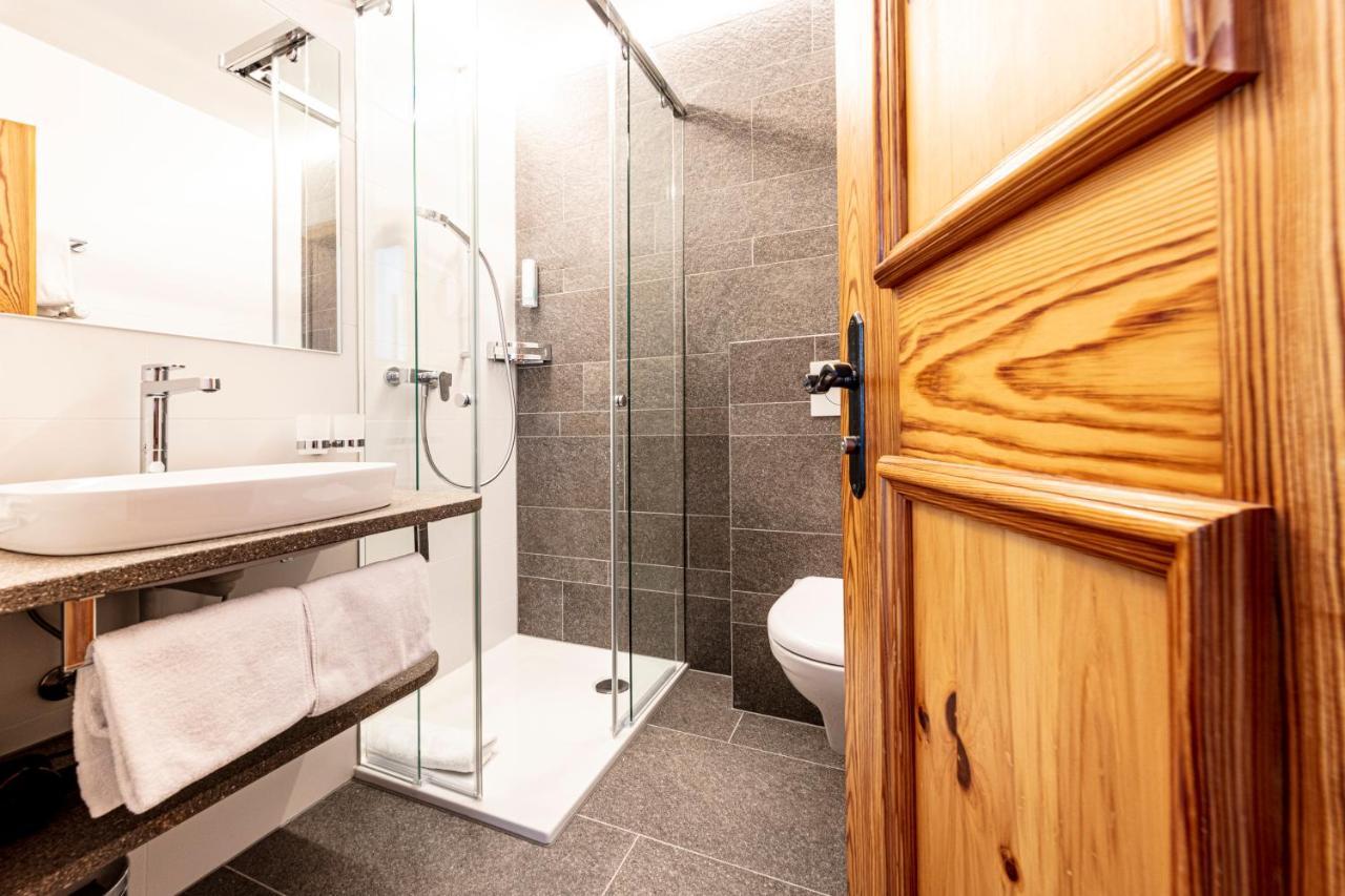 Hotel Filli Scuol Extérieur photo